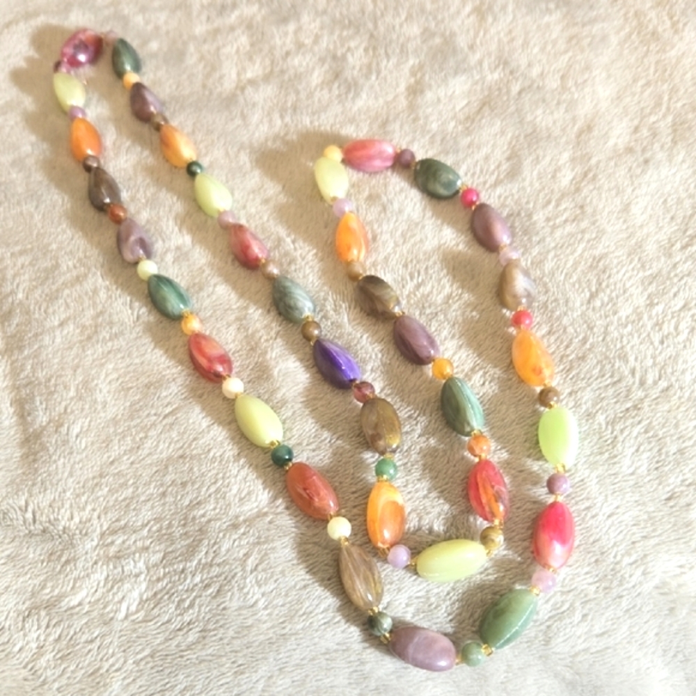 #002 Vintage Multicolor Beaded Necklace
